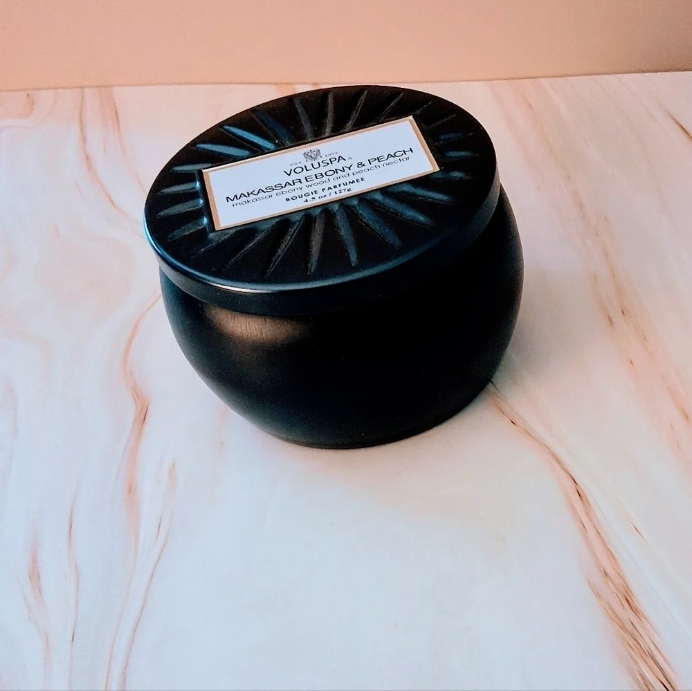 Voluspa Makassar Ebony & Peach Mini Tin Candle